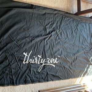 Thirty-one tablecloth